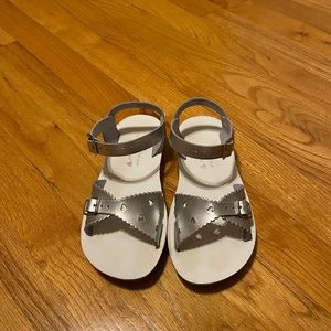 Salt water sandals. Sun San Sweetheart.  Silver kids size 1